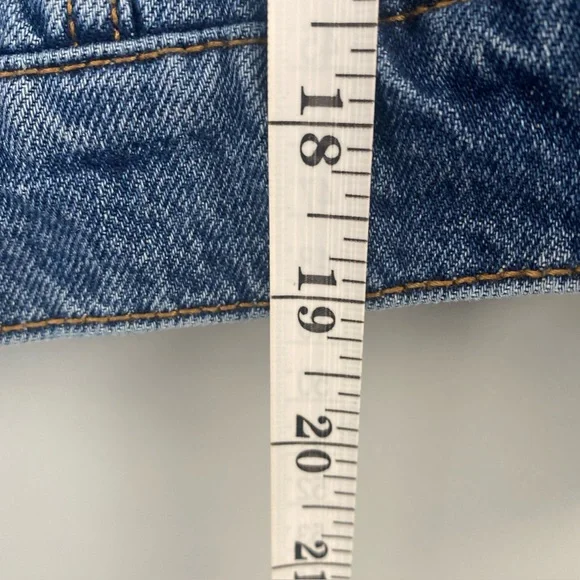 Old Navy Non-Stretch Jean Trucker Jacket Boy Size Medium (8) Medium Wash Cotton - Picture 7 of 8